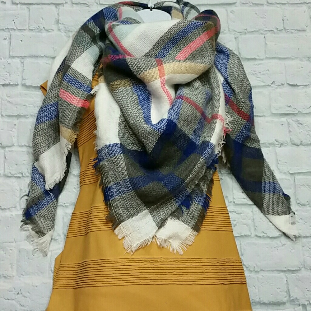 Oversized Plaid Blanket Scarf